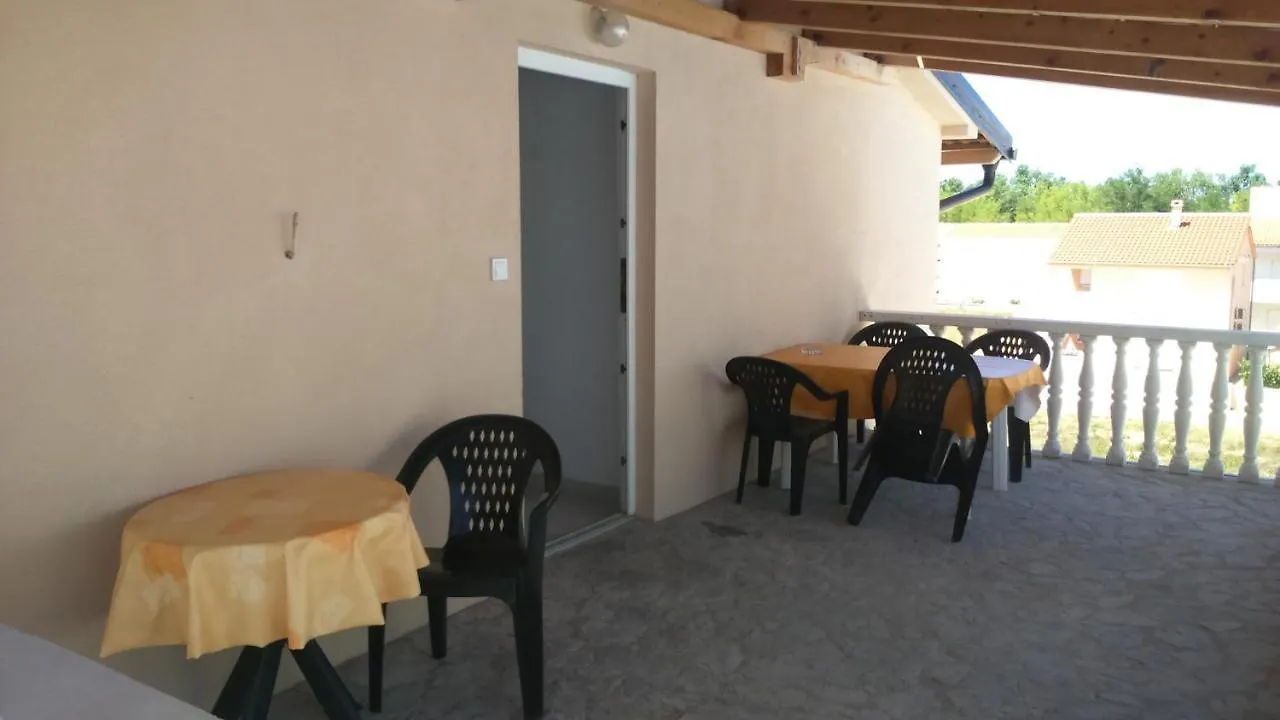 Apartments Ninske Vodice