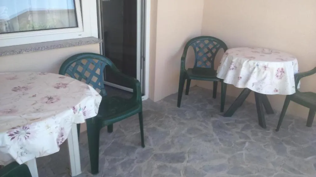 Apartments Ninske Vodice Nin