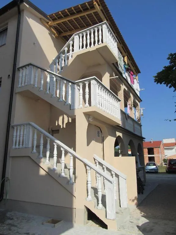 Apartments Ninske Vodice Chorvatsko