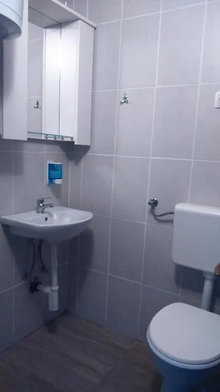 Apartments Ninske Vodice