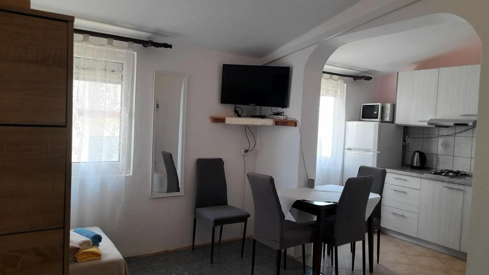 Apartments Ninske Vodice Croatia